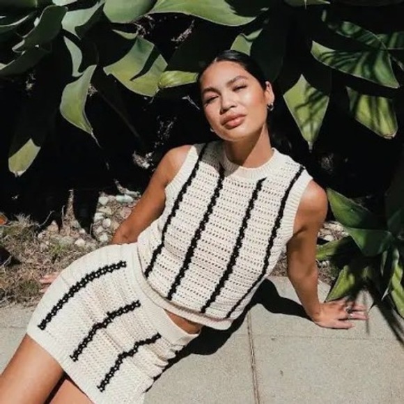 Monrow Dresses & Skirts - Monrow Crochet Knit Ivory Black Mini Skirt NWT
